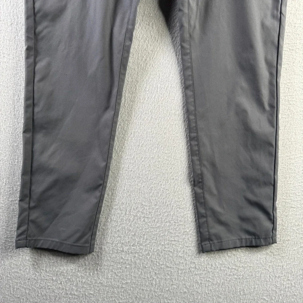 Marcus Pierce Pants Mens 31x30 (Fits 31x29) Renegade Gray Performance Chino